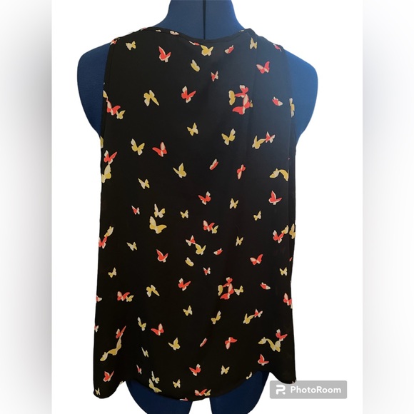 Torrid Butterfly Print Georgette Lace Up Tank Top - Picture 6 of 6
